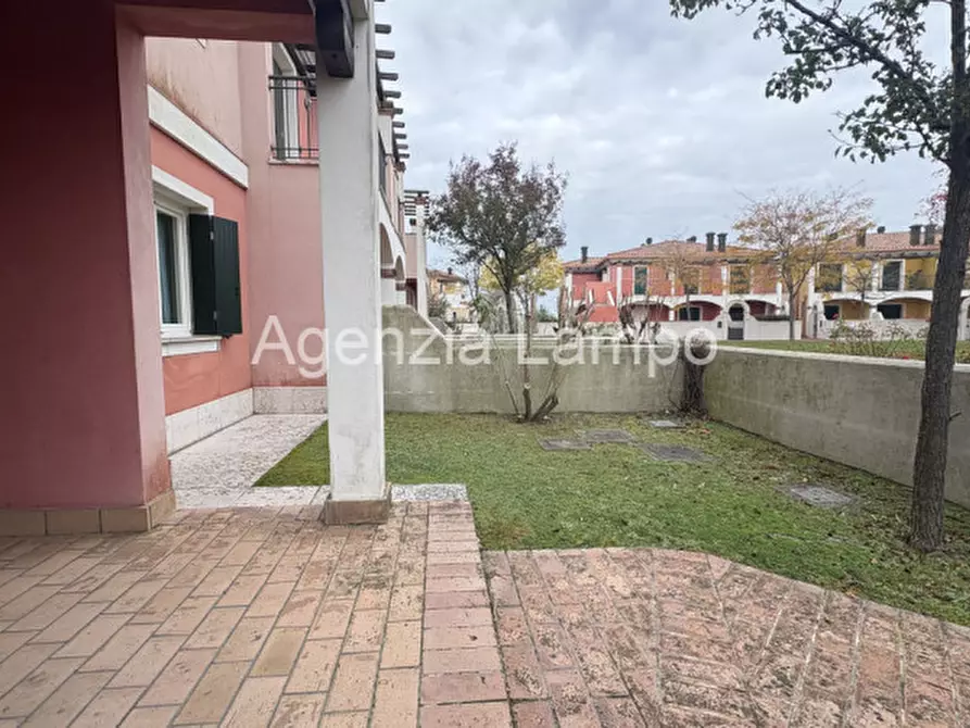 Immagine 14 di Appartamento in vendita  in Viale delle Tortore a Caorle
