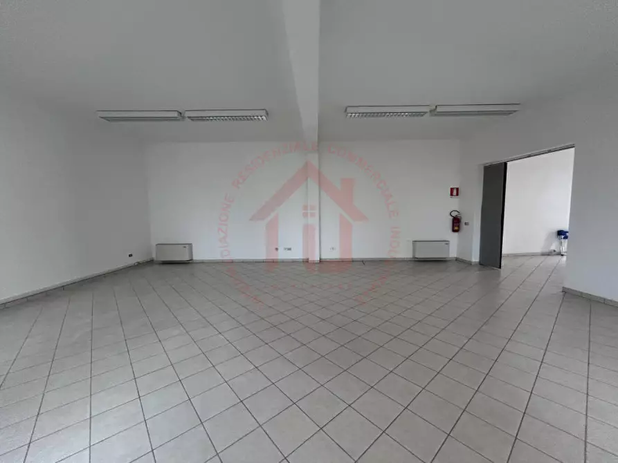 Immagine 4 di Negozio in affitto  in Via San Marco a Padova