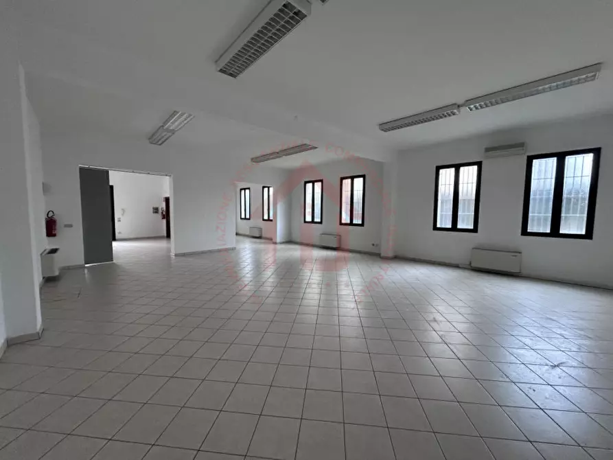 Immagine 7 di Negozio in affitto  in Via San Marco a Padova