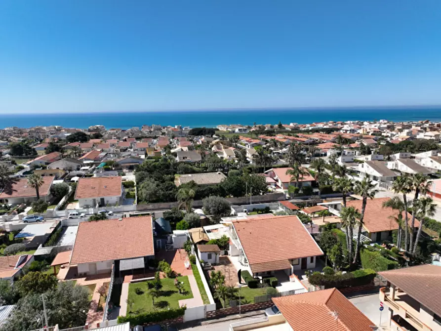 Immagine 46 di Casa indipendente in vendita  in Viale degli Appennini a Ragusa