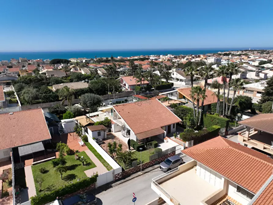 Immagine 48 di Casa indipendente in vendita  in Viale degli Appennini a Ragusa