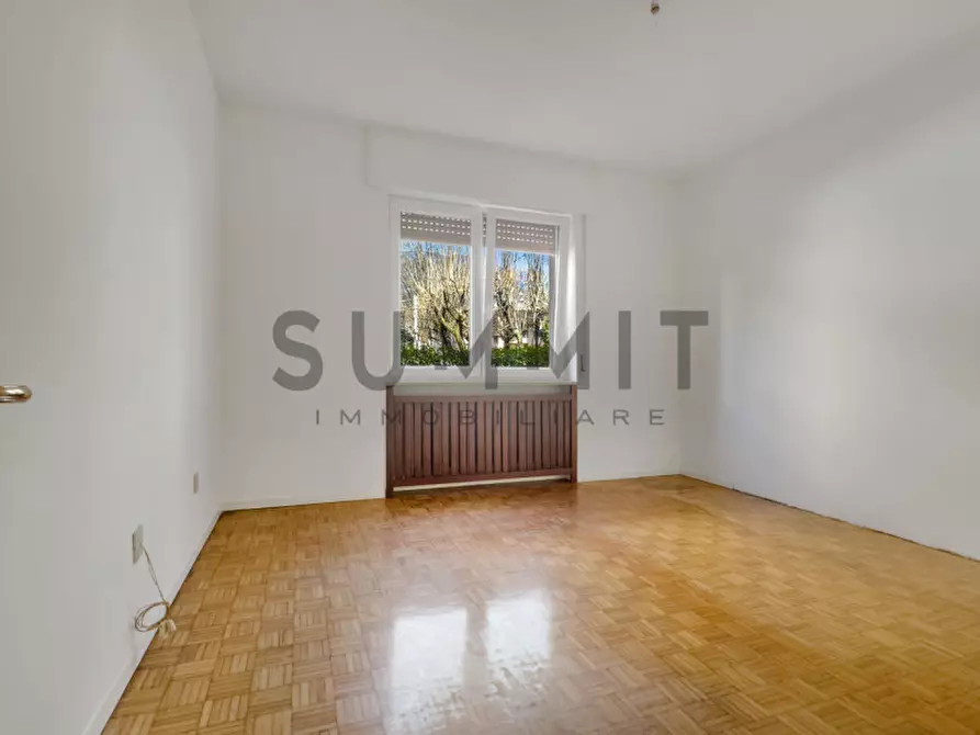 Immagine 11 di Appartamento in vendita  in Via Alessandro Fleming a Schio