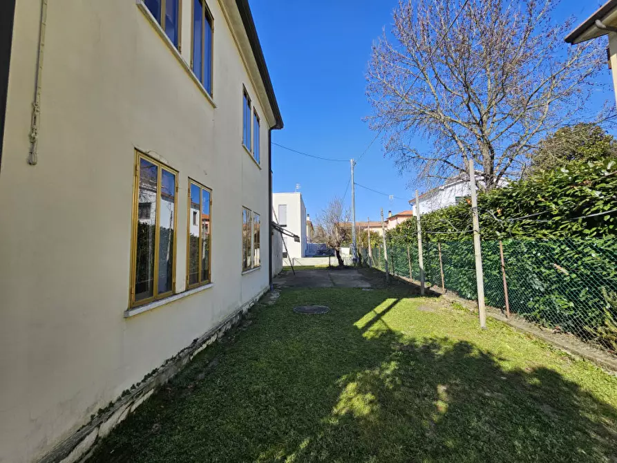 Immagine 5 di Casa bifamiliare in vendita  in VIA PRà a Este