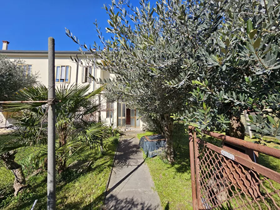 Immagine 13 di Casa bifamiliare in vendita  in VIA PRà a Este