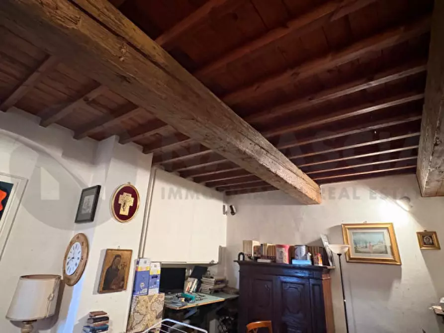 Immagine 16 di Appartamento in vendita  in VIA DELLA LUGIANA a Firenze