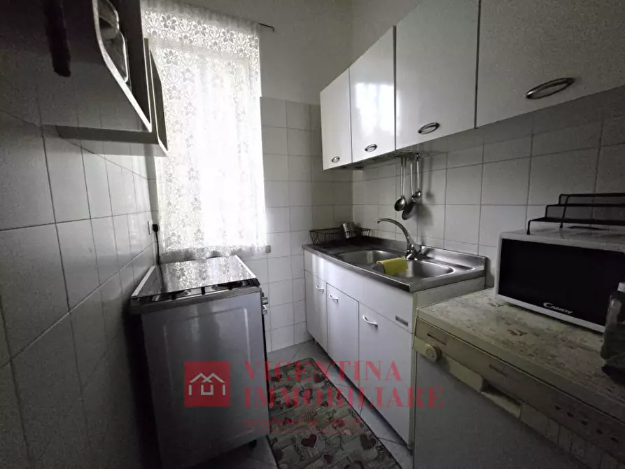 Immagine 5 di Casa indipendente in vendita  in Strada Maglio di Lobia a Vicenza