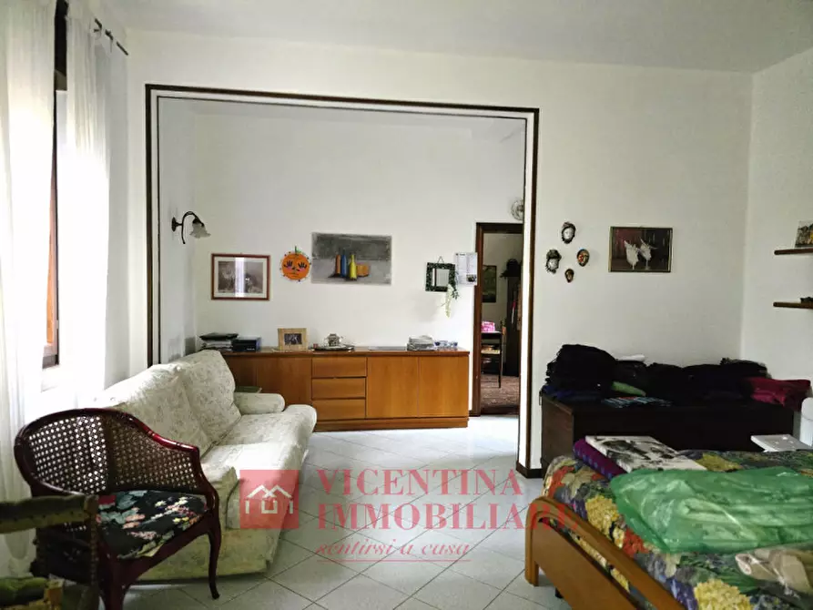 Immagine 8 di Casa indipendente in vendita  in Strada Maglio di Lobia a Vicenza