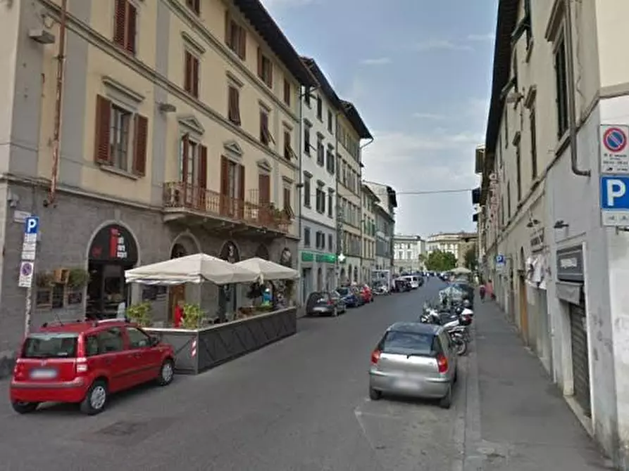 Immagine 1 di Negozio in affitto  in VIA GIOBERTI a Firenze