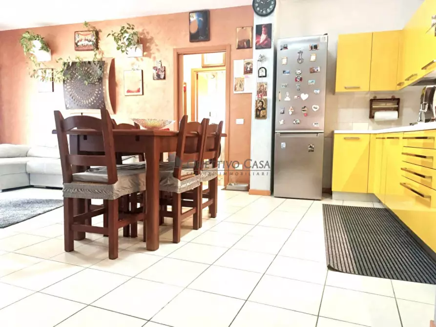 Immagine 1 di Appartamento in vendita  in Piazza Don rino Brasola a Cervarese Santa Croce