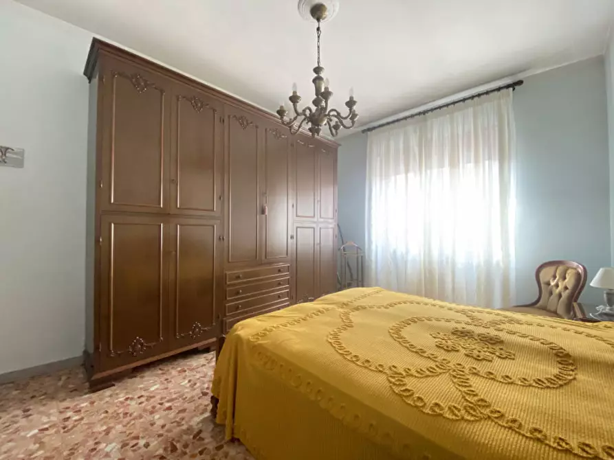 Immagine 17 di Appartamento in vendita  in Via Oberdan 5 a Nichelino