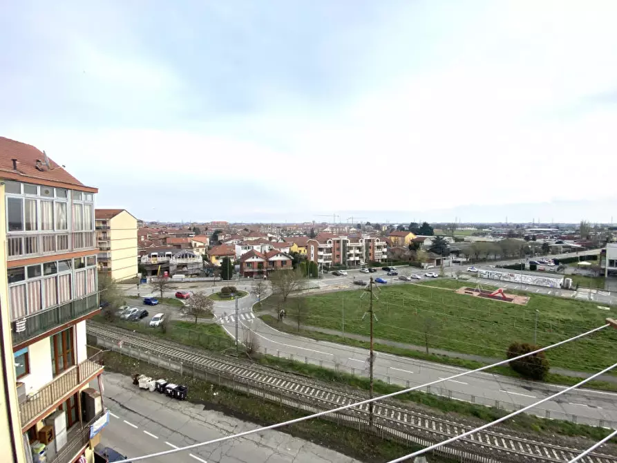Immagine 22 di Appartamento in vendita  in Via Oberdan 5 a Nichelino