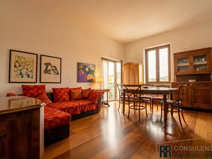 Immagine 2 di Appartamento in vendita  in Via fama a Verona