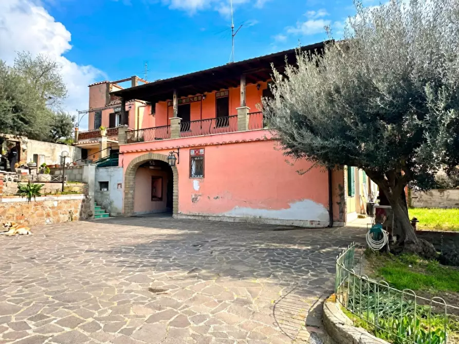 Immagine 2 di Rustico / casale in vendita  in VIA RONCIGLIANO 66 a Albano Laziale