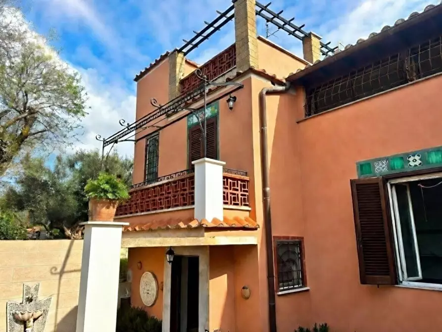 Immagine 5 di Rustico / casale in vendita  in VIA RONCIGLIANO 66 a Albano Laziale