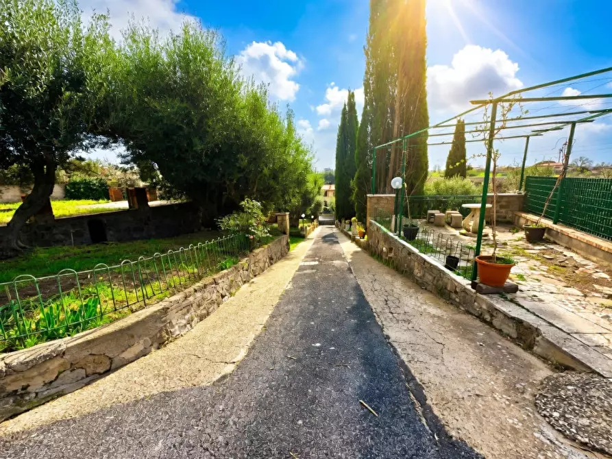 Immagine 6 di Rustico / casale in vendita  in VIA RONCIGLIANO 66 a Albano Laziale