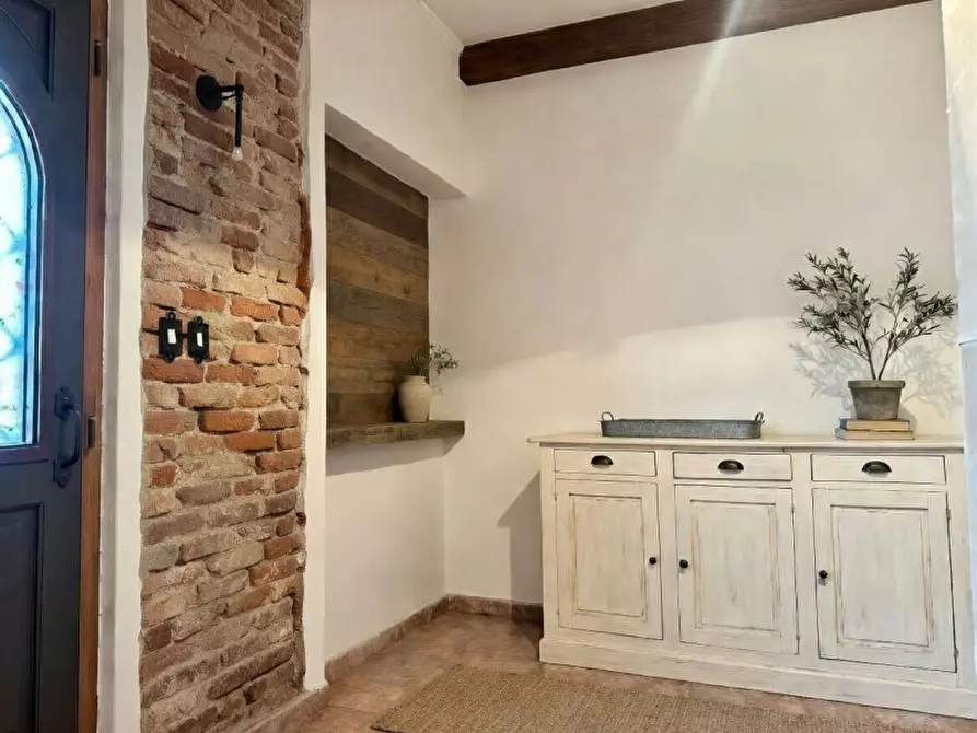 Immagine 10 di Rustico / casale in vendita  in VIA RONCIGLIANO 66 a Albano Laziale