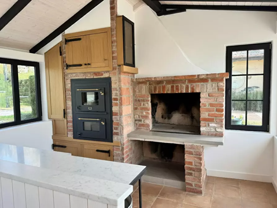 Immagine 23 di Rustico / casale in vendita  in VIA RONCIGLIANO 66 a Albano Laziale