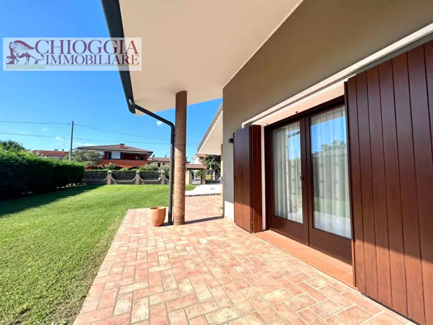 Immagine 8 di Villa in vendita  in Via Sant'Antonino, 294 a Loreo