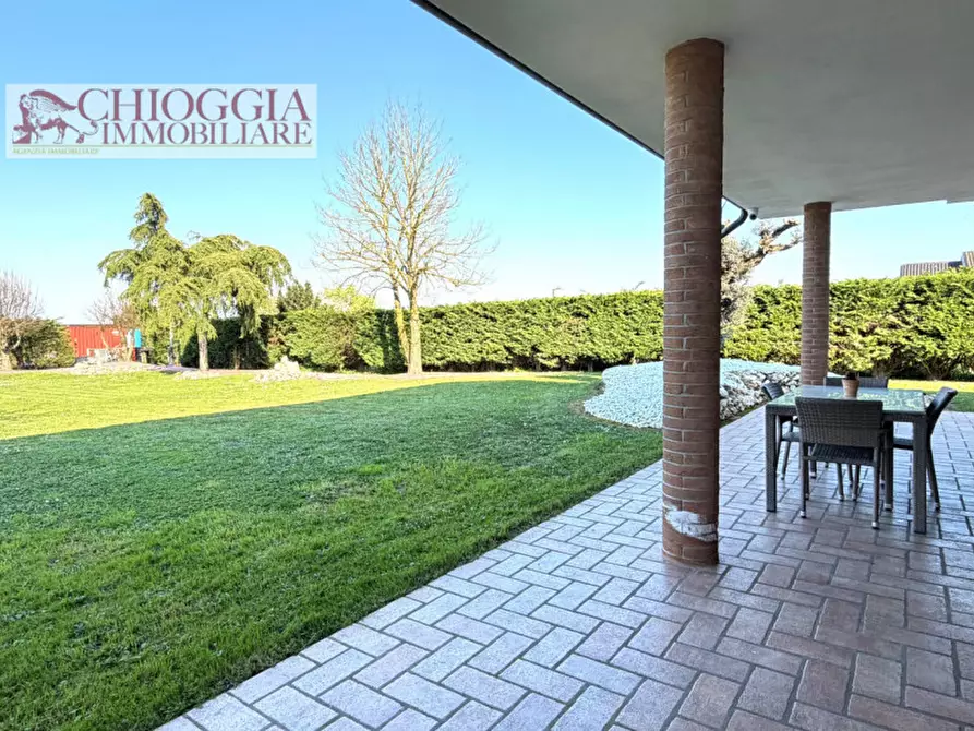 Immagine 13 di Villa in vendita  in Via Sant'Antonino, 294 a Loreo