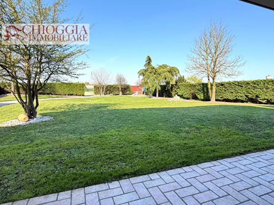 Immagine 14 di Villa in vendita  in Via Sant'Antonino, 294 a Loreo