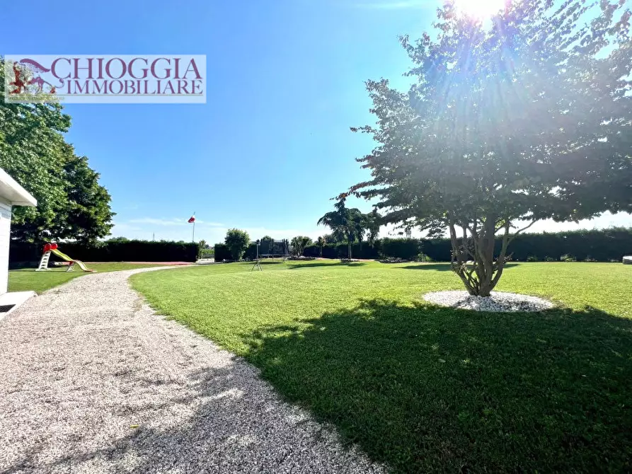 Immagine 32 di Villa in vendita  in Via Sant'Antonino, 294 a Loreo