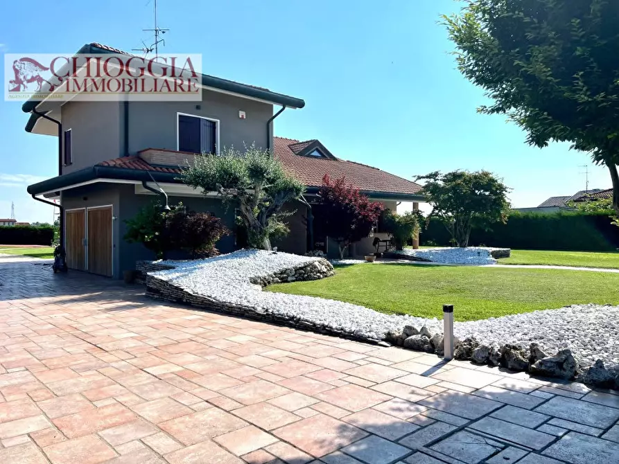 Immagine 35 di Villa in vendita  in Via Sant'Antonino, 294 a Loreo