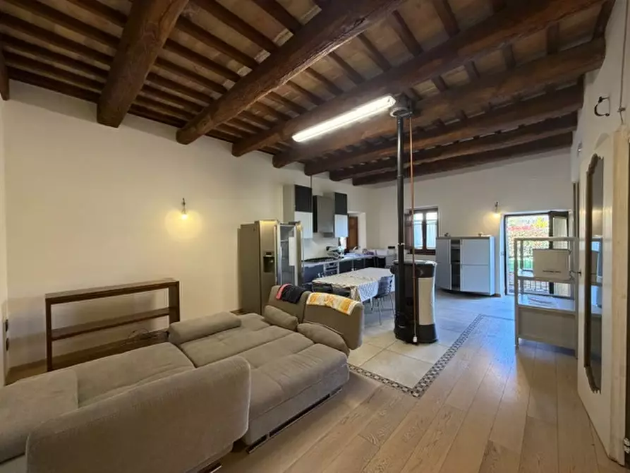 Immagine 9 di Appartamento in vendita  a Sassocorvaro Auditore