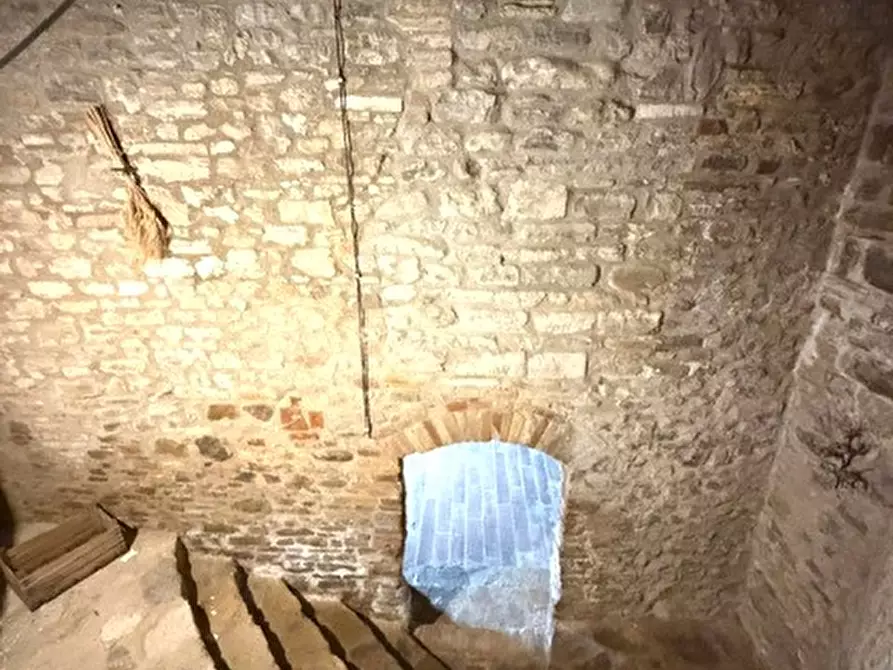 Immagine 26 di Appartamento in vendita  a Sassocorvaro Auditore