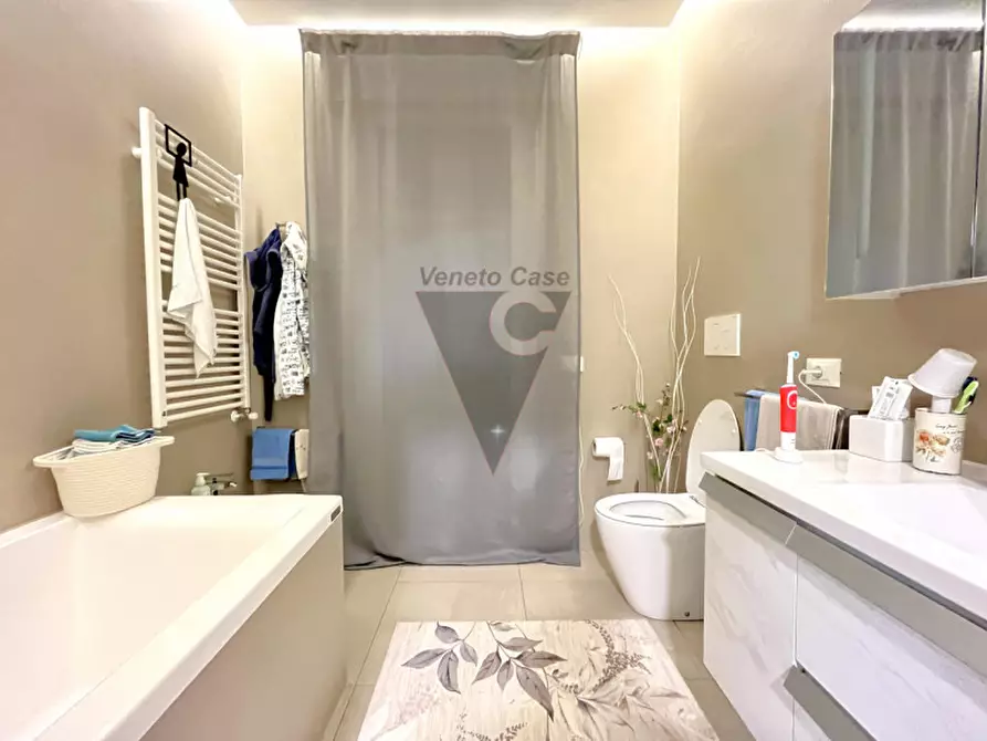 Immagine 16 di Appartamento in vendita  in Via Guardiana a Dolo