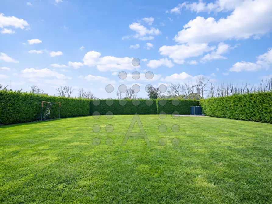 Immagine 3 di Villa in vendita  in Via Romana Aponense a Padova