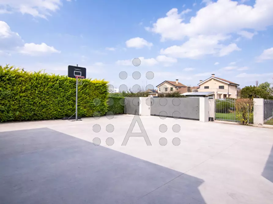 Immagine 9 di Villa in vendita  in Via Romana Aponense a Padova