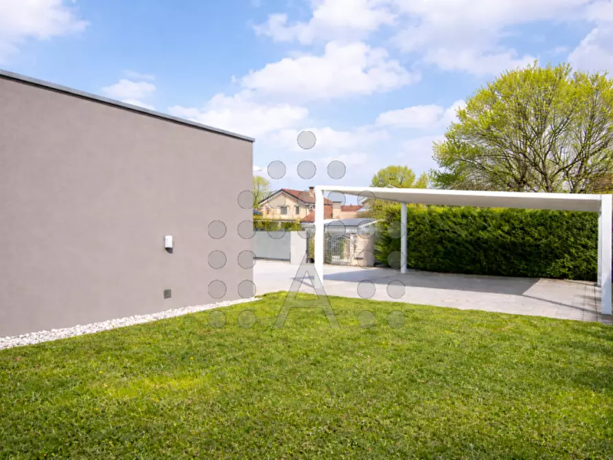 Immagine 12 di Villa in vendita  in Via Romana Aponense a Padova
