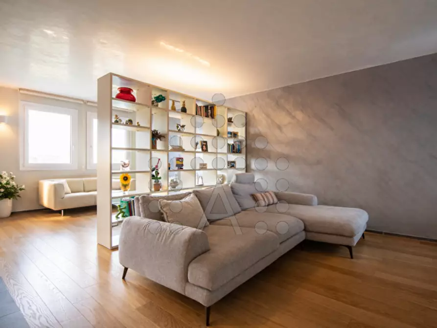 Immagine 14 di Villa in vendita  in Via Romana Aponense a Padova