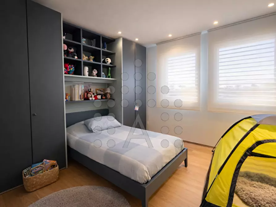 Immagine 23 di Villa in vendita  in Via Romana Aponense a Padova