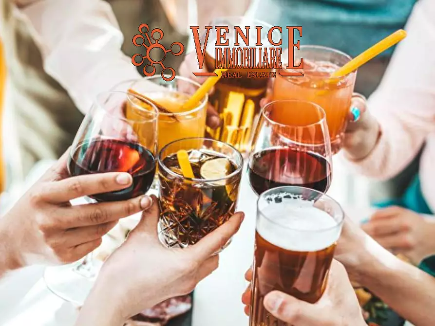 Immagine 2 di Attività commerciale in vendita  in Via Giorgio Rizzardi 67 a Venezia