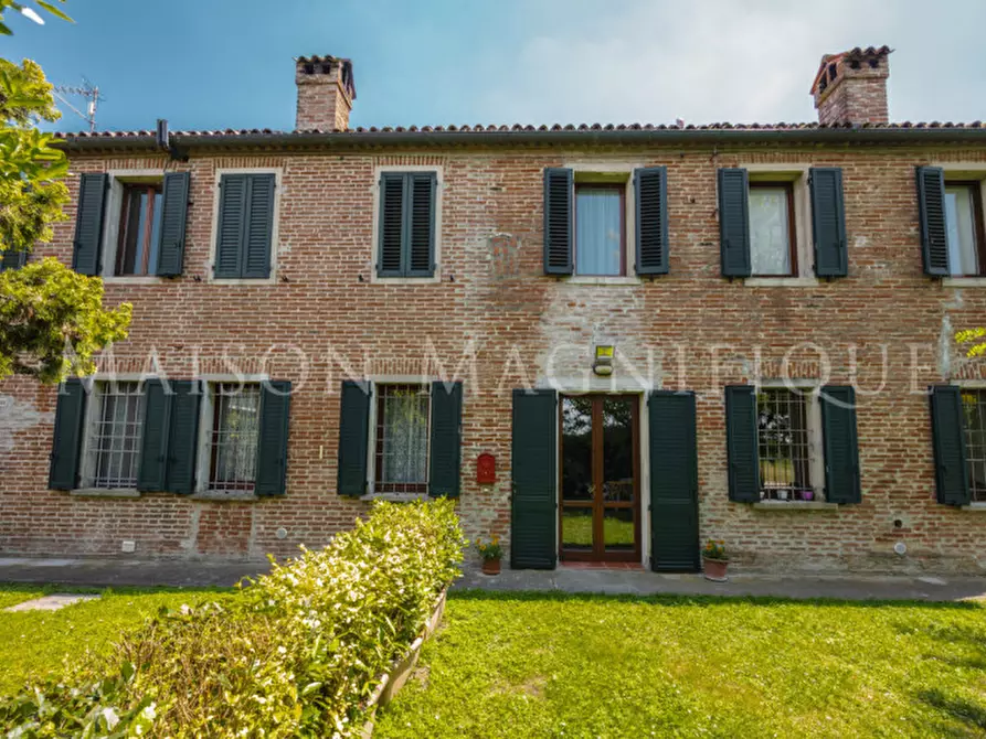 Immagine 2 di Casa bifamiliare in vendita  in Via Alceste Ricciarelli 265 a Ferrara