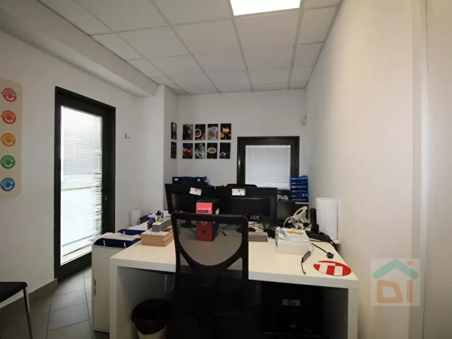Immagine 14 di Ufficio in affitto  in Via del Commercio 18 a Torviscosa