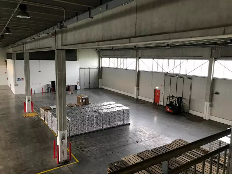 Immagine 8 di Capannone industriale in vendita  in Via Mosche a Legnago