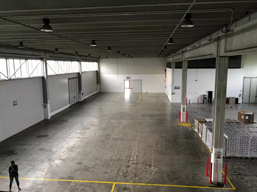 Immagine 9 di Capannone industriale in vendita  in Via Mosche a Legnago