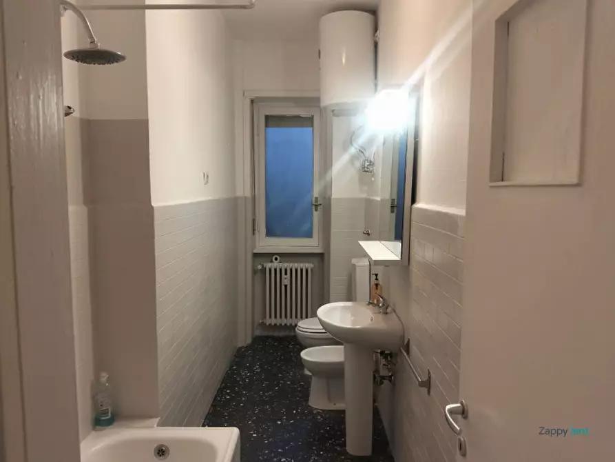 Immagine 20 di Appartamento in affitto  in Corso Taranto, 70 a Torino