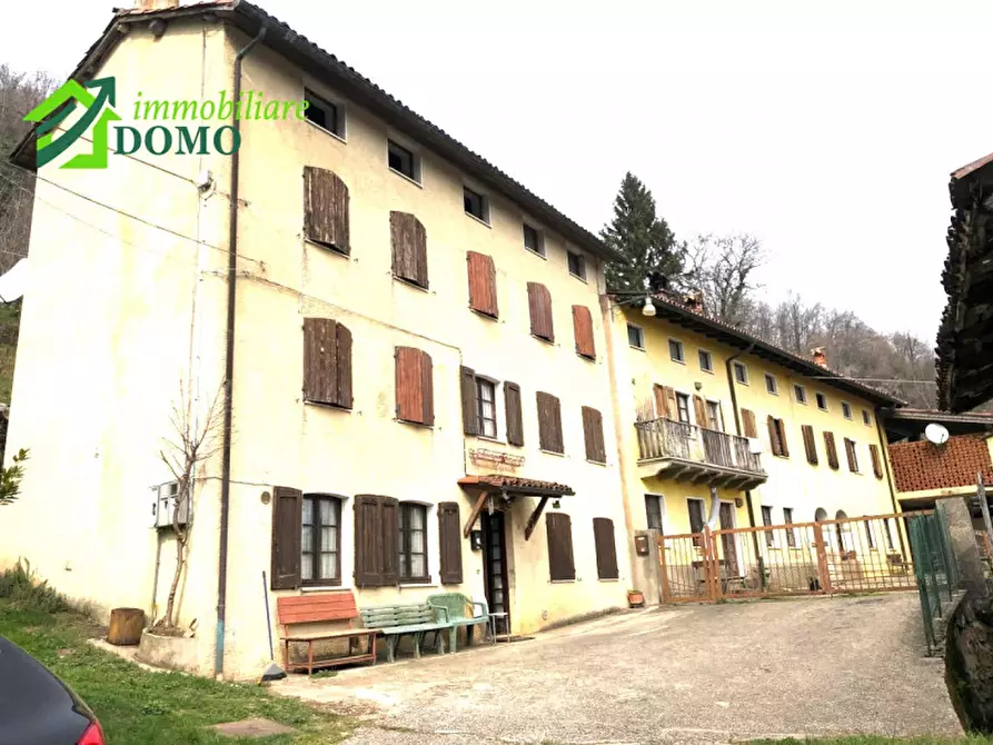 Immagine 2 di Villetta a schiera in vendita  in Via Cunegati 3 a Valli Del Pasubio