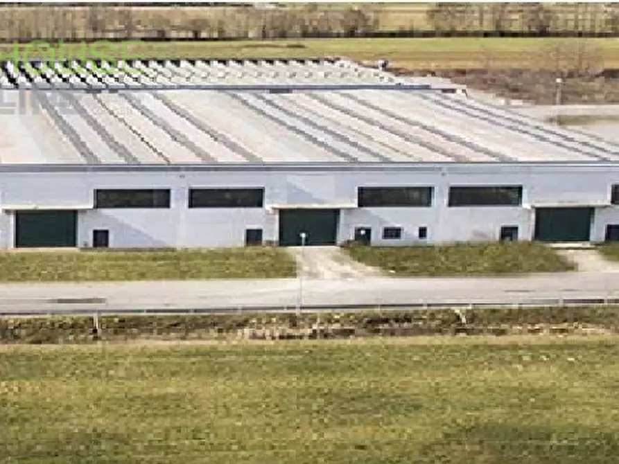 Immagine 10 di Terreno in vendita  in Via Sila a Isola Vicentina