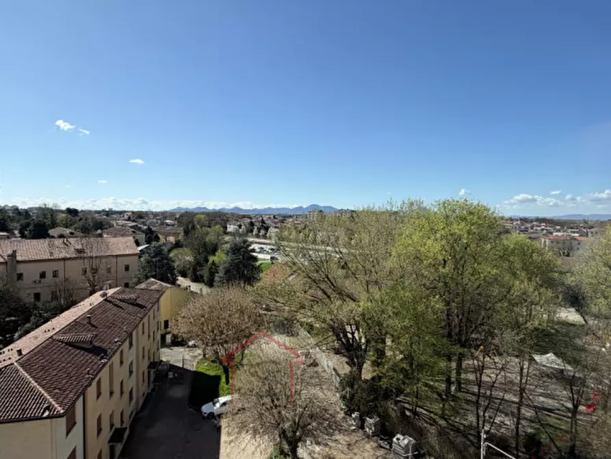 Immagine 23 di Appartamento in vendita  in Corso Milano a Padova