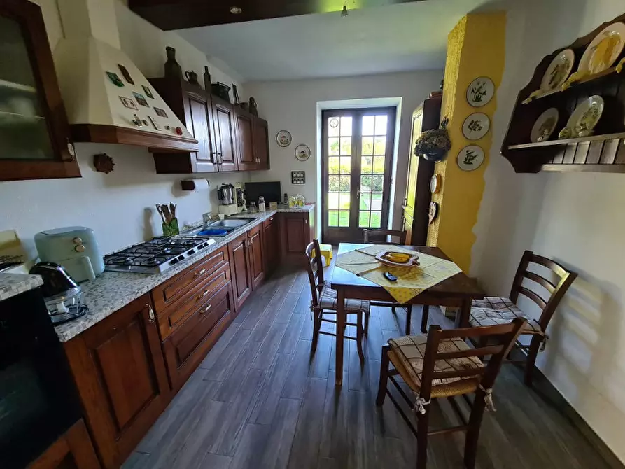 Immagine 4 di Villa in vendita  in Str. Villar Basso, 52, Cumiana (TO) a Cumiana