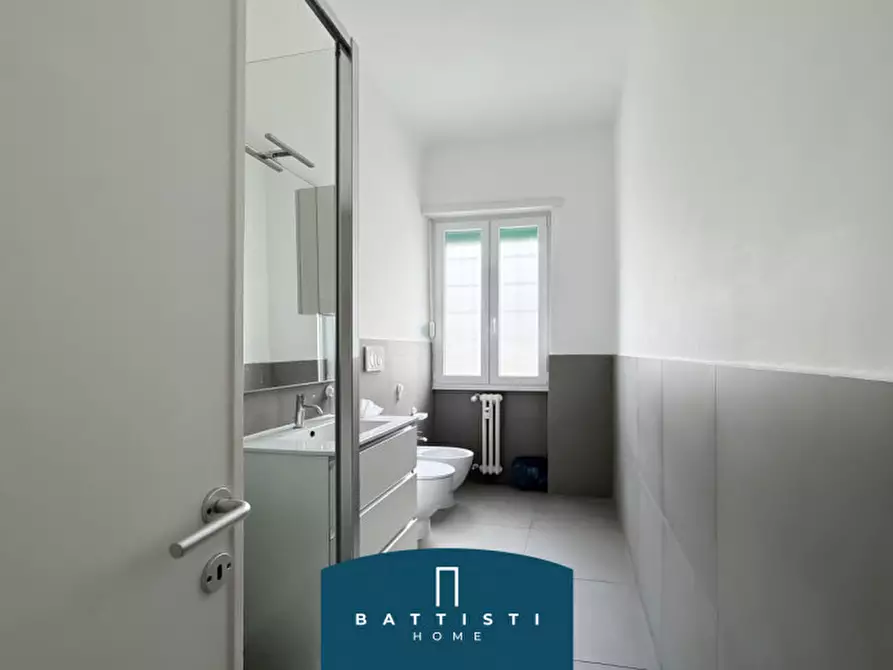 Immagine 9 di Appartamento in vendita  in Viale Guglielmo Marconi a Roma