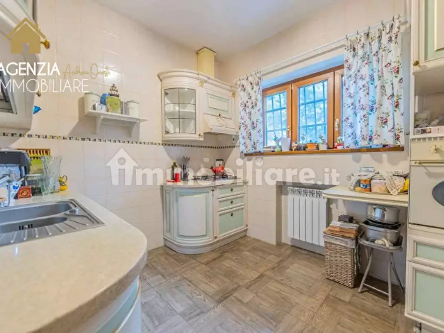 Immagine 7 di Villa in vendita  in Via Vicinale della Macchia 39 a Grottaferrata