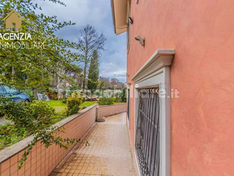 Immagine 35 di Villa in vendita  in Via Vicinale della Macchia 39 a Grottaferrata