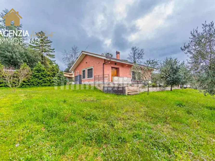 Immagine 38 di Villa in vendita  in Via Vicinale della Macchia 39 a Grottaferrata