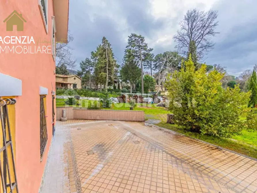 Immagine 39 di Villa in vendita  in Via Vicinale della Macchia 39 a Grottaferrata