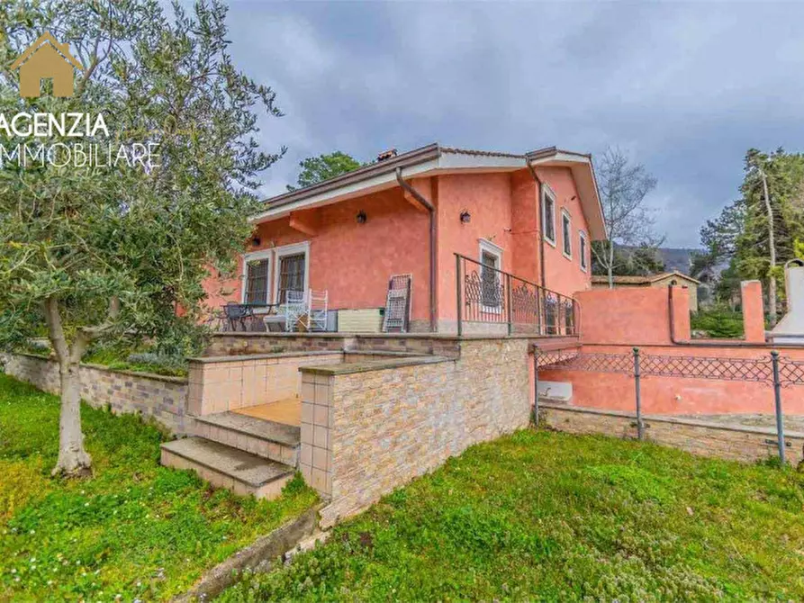 Immagine 65 di Villa in vendita  in Via Vicinale della Macchia 39 a Grottaferrata